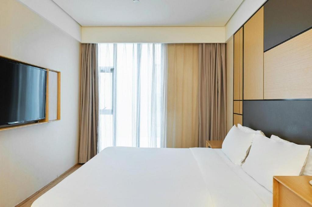 Ji Hotel Shanghai Hongqiao Yan'An XI Road Εξωτερικό φωτογραφία