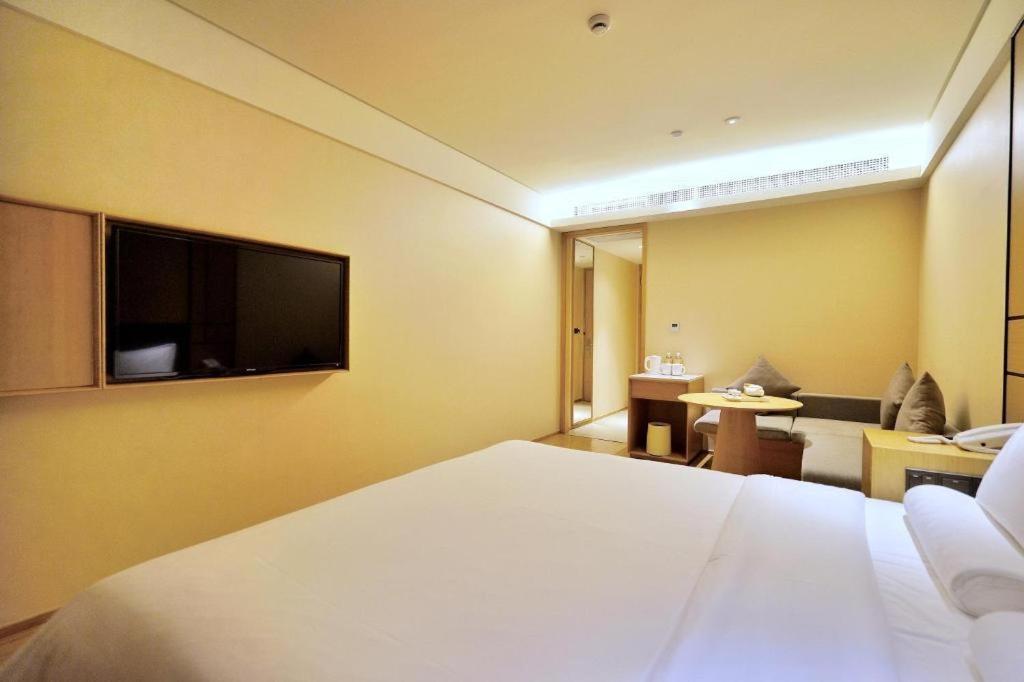 Ji Hotel Shanghai Hongqiao Yan'An XI Road Εξωτερικό φωτογραφία