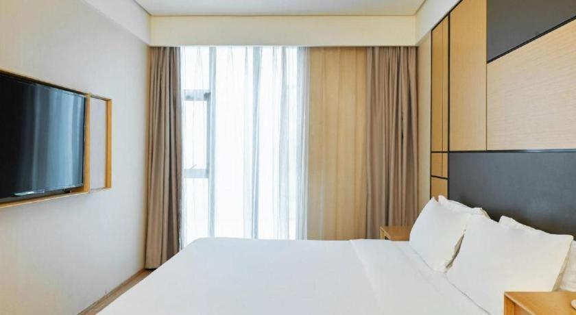 Ji Hotel Shanghai Hongqiao Yan'An XI Road Εξωτερικό φωτογραφία