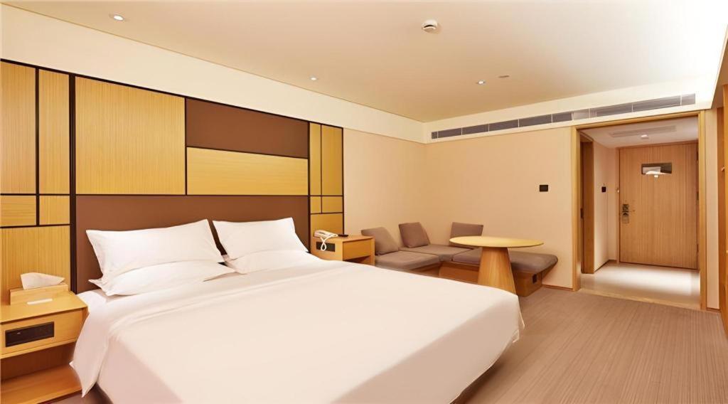 Ji Hotel Shanghai Hongqiao Yan'An XI Road Εξωτερικό φωτογραφία